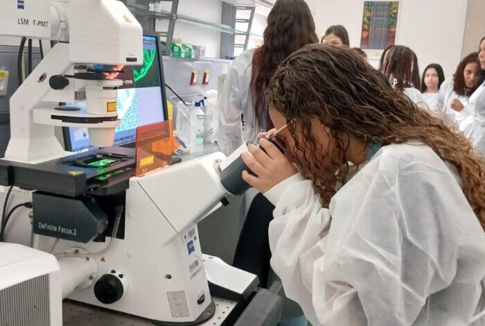 Ciência Na Prática Ensino Einstein Incentiva Pensamento Crítico Entre Jovens De Paraisópolis 1 (1)